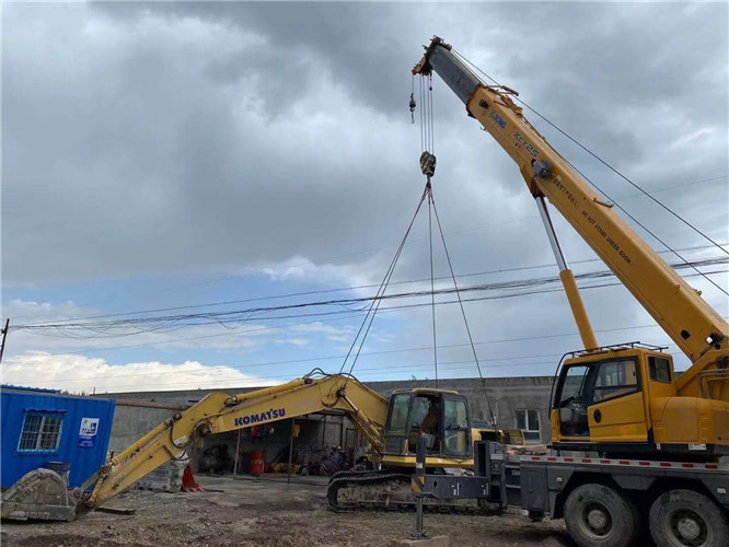 汕头市25吨吊车的工作半径是多少？